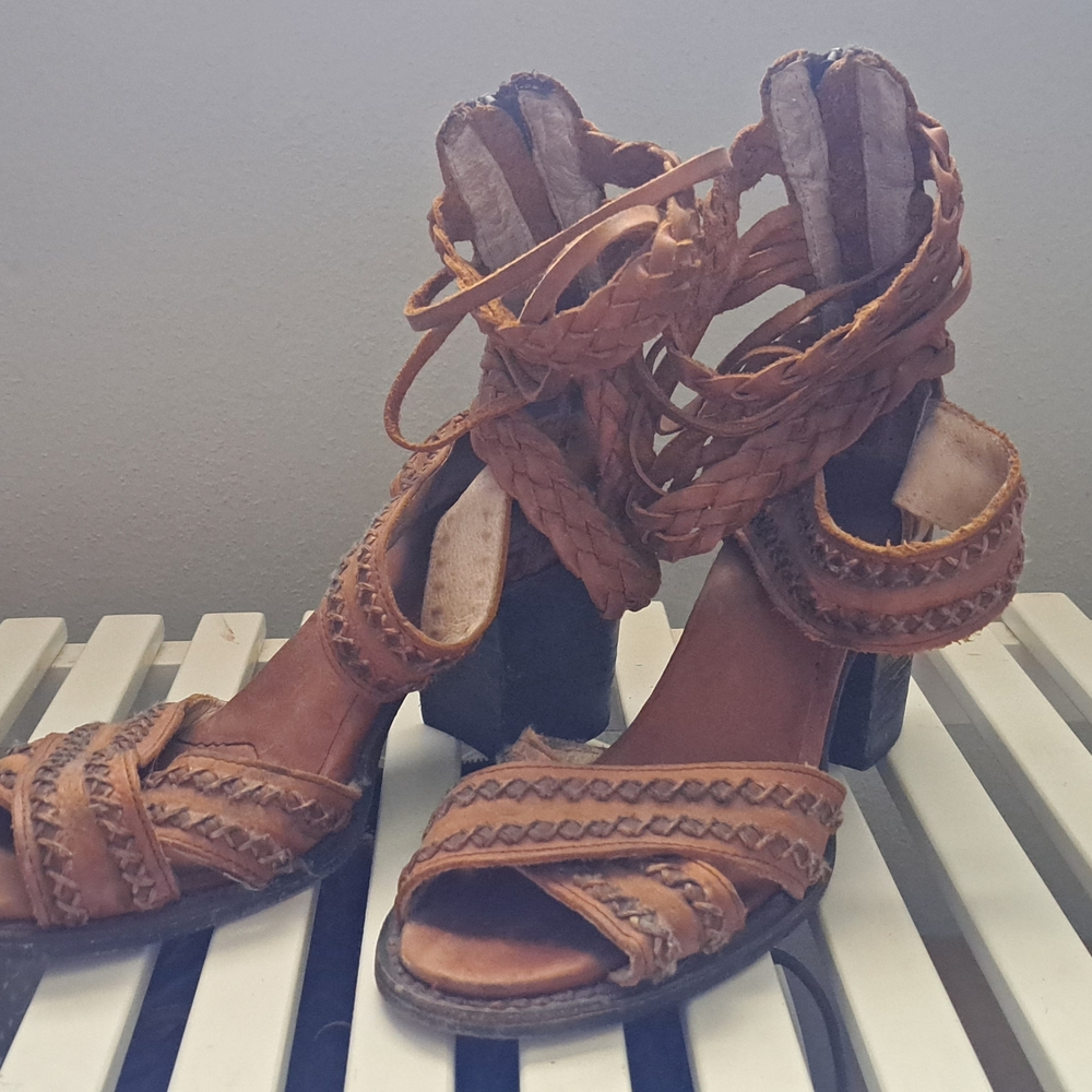 Freebird by Steven Tan Heeled Shoes with Braided Detail